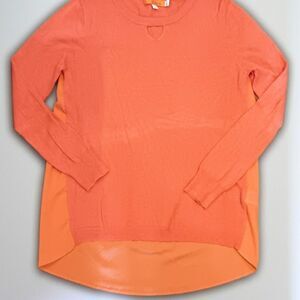 One A Coral Keyhole Neck Satin Trim LS Sweater Tunic High-Low Hem Size M